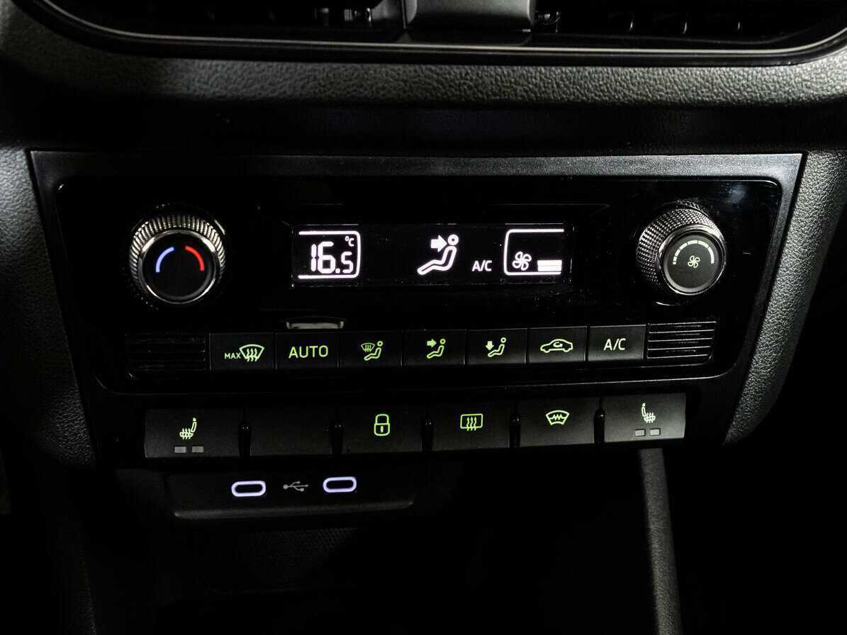 Skoda Rapid 2021