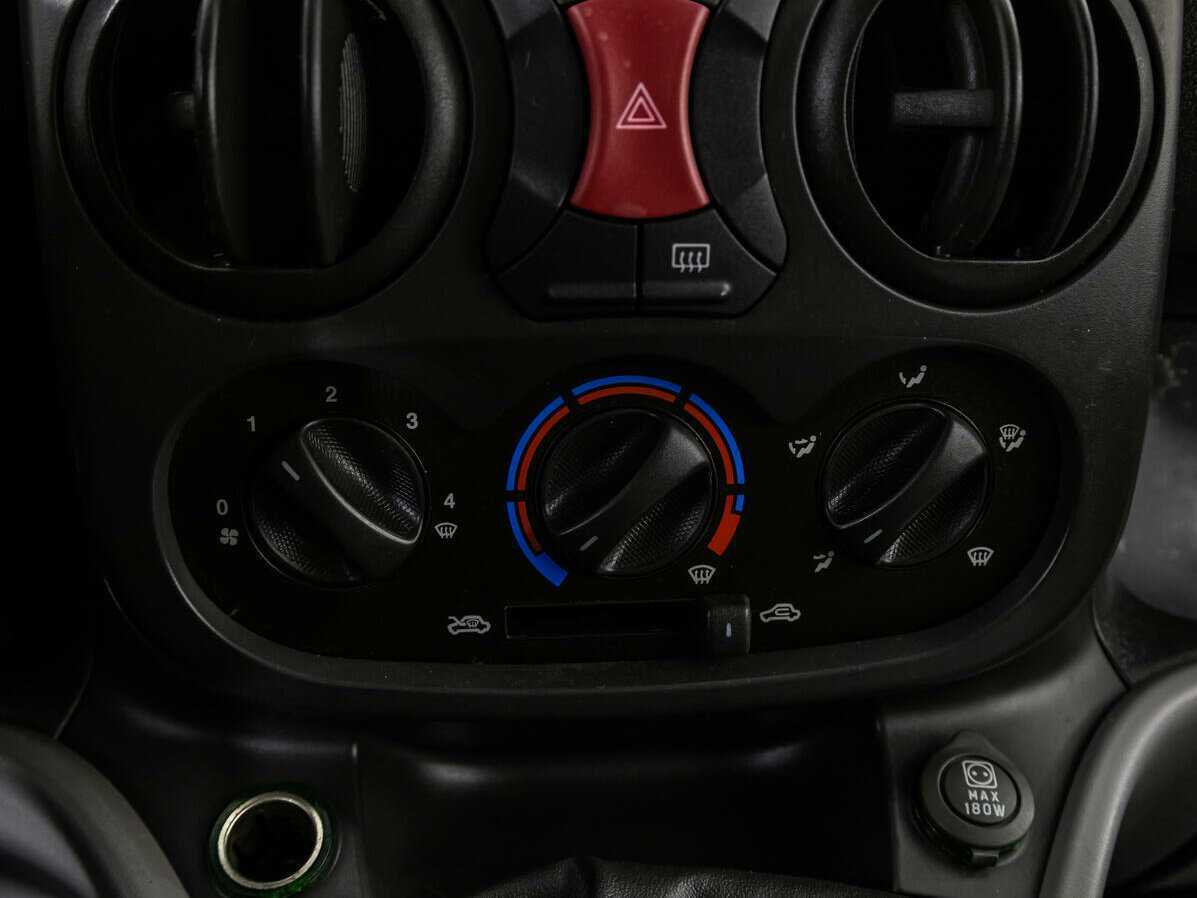 Fiat Doblo 2013