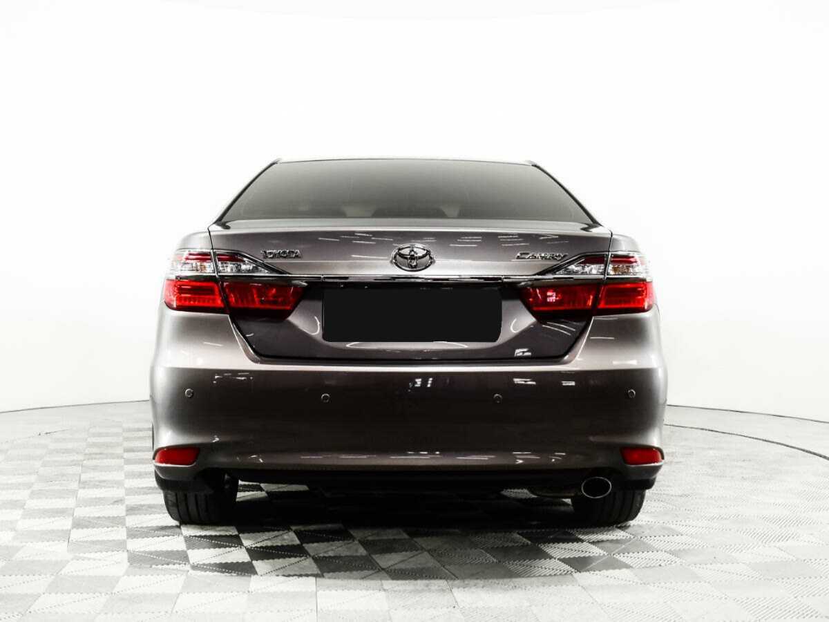 Toyota Camry 2016