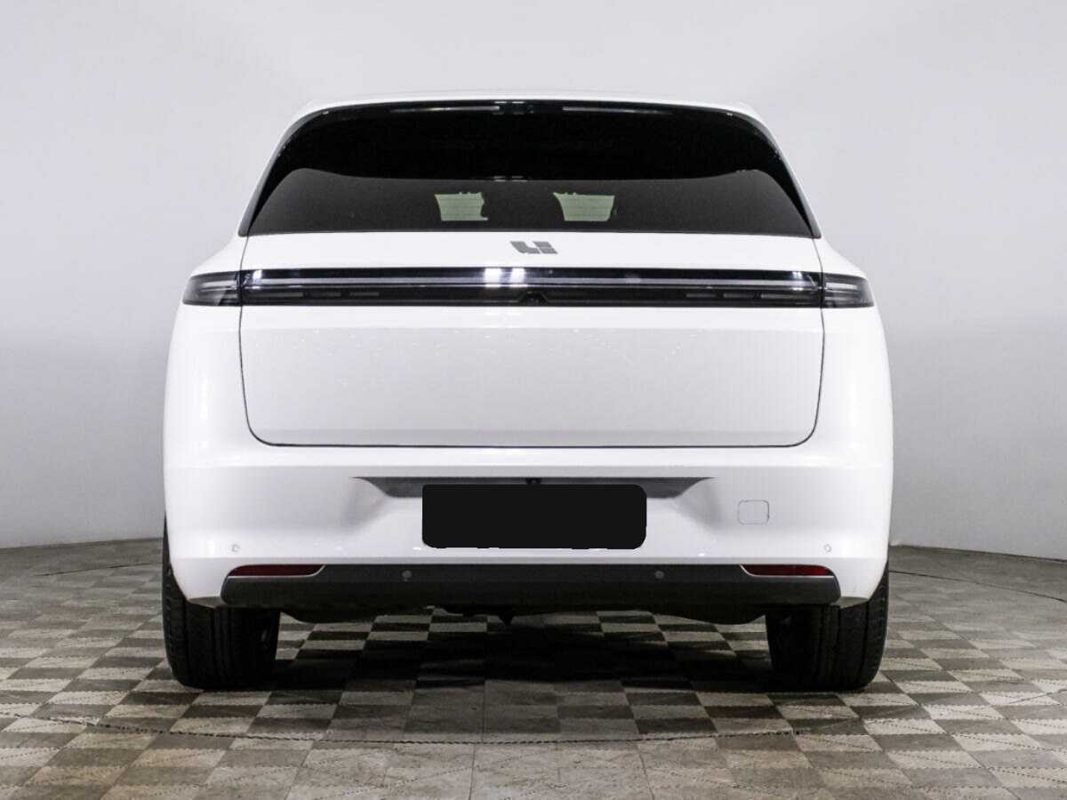 Li Auto (Lixiang) L7