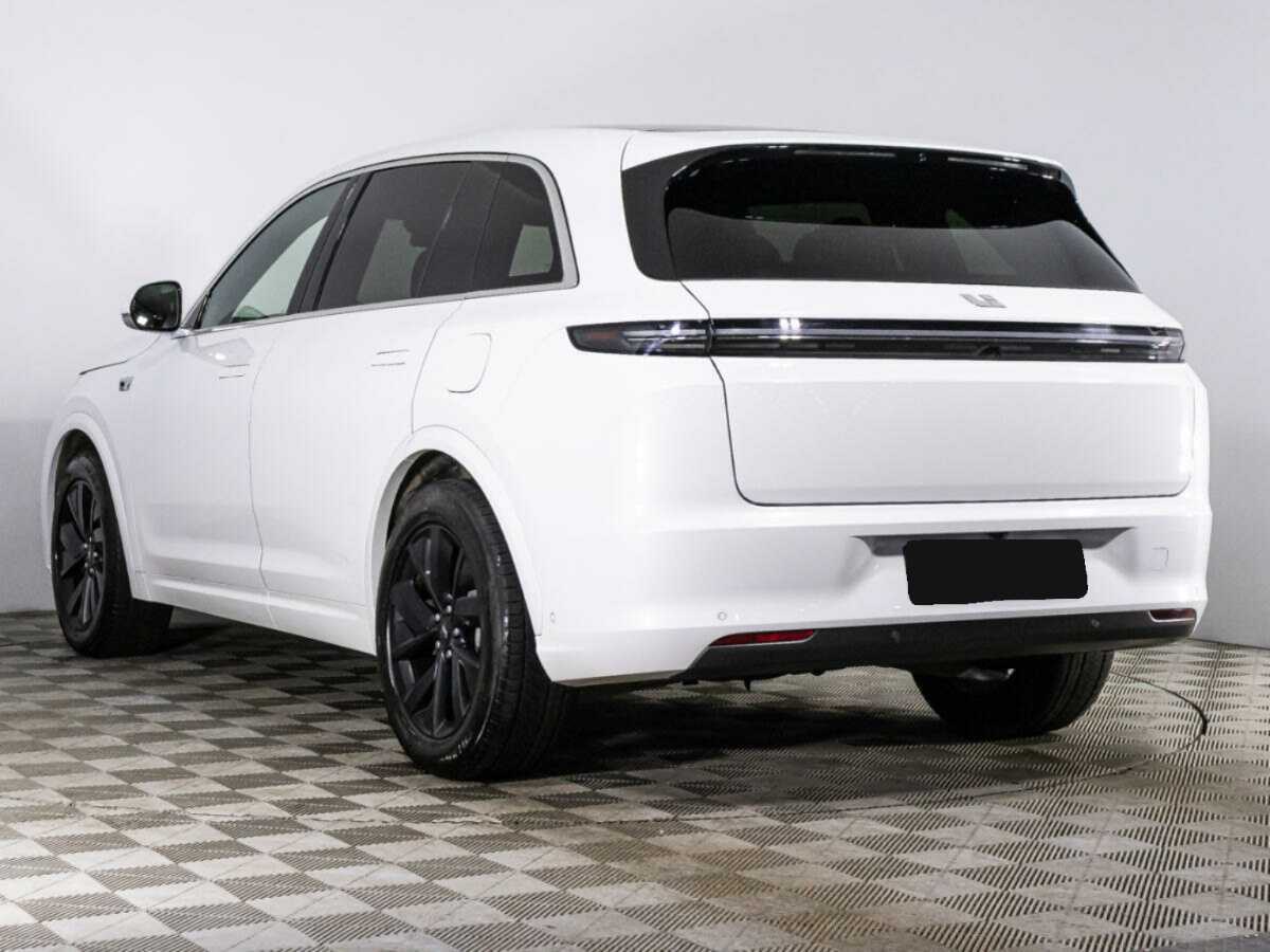 Li Auto (Lixiang) L7