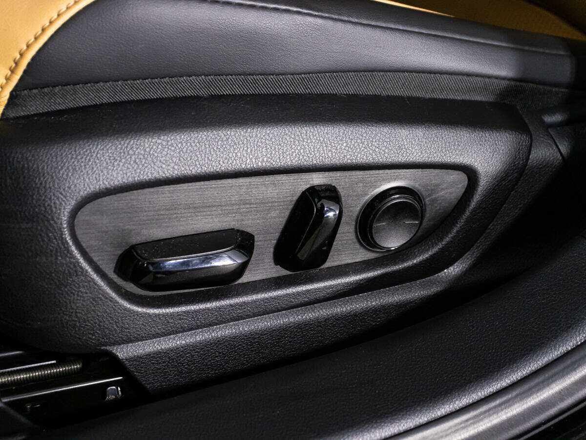Lexus ES 2021