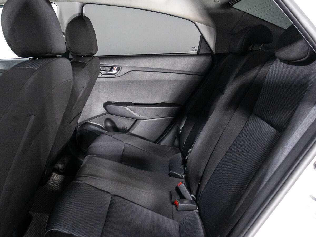 Hyundai Solaris 2021