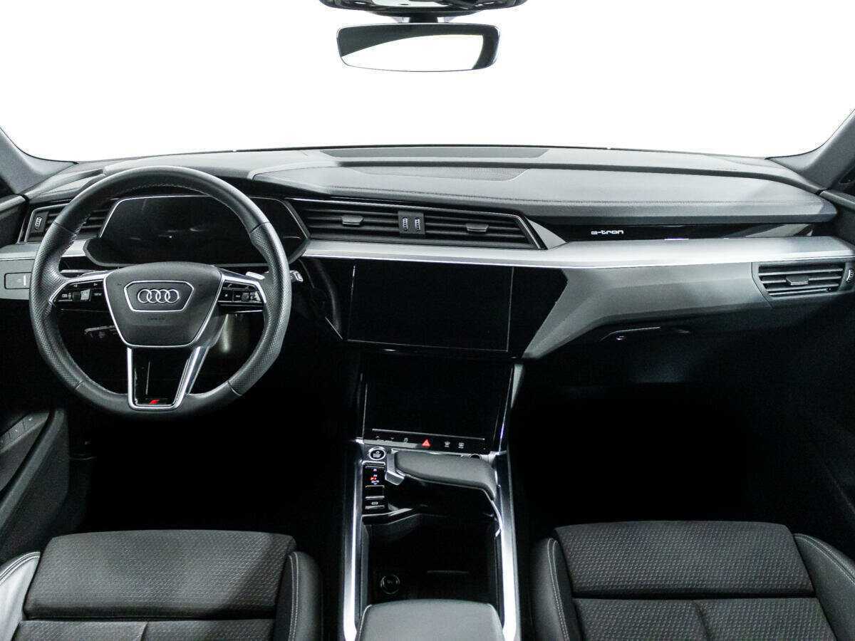 Audi e-tron 2022