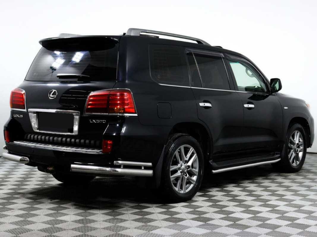 Lexus LX
