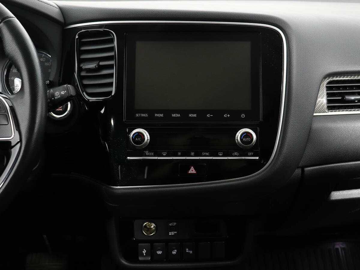 Mitsubishi Outlander 2022
