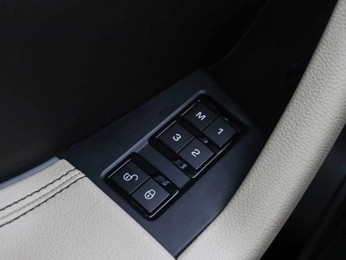 Jaguar F-Pace 2016