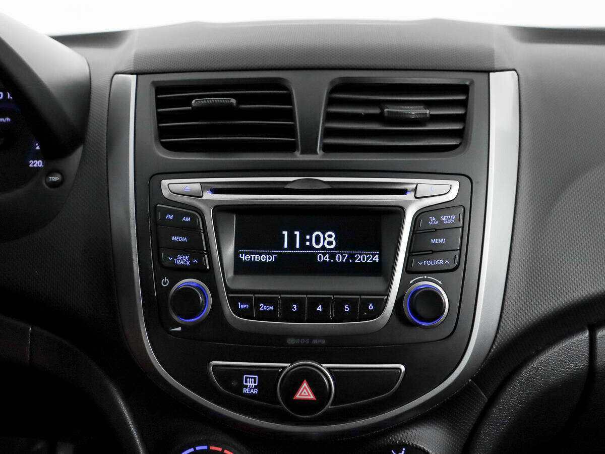 Hyundai Solaris 2016