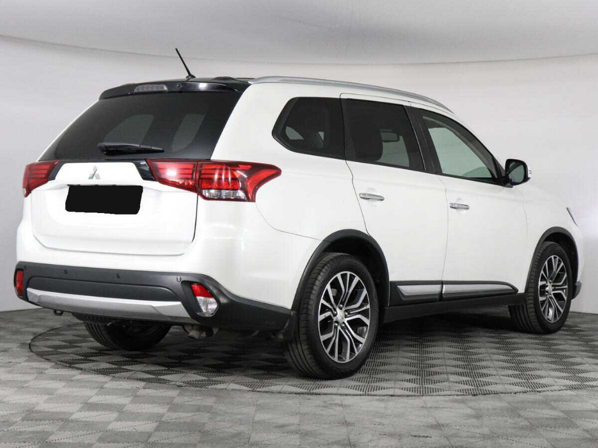 Mitsubishi Outlander 2016