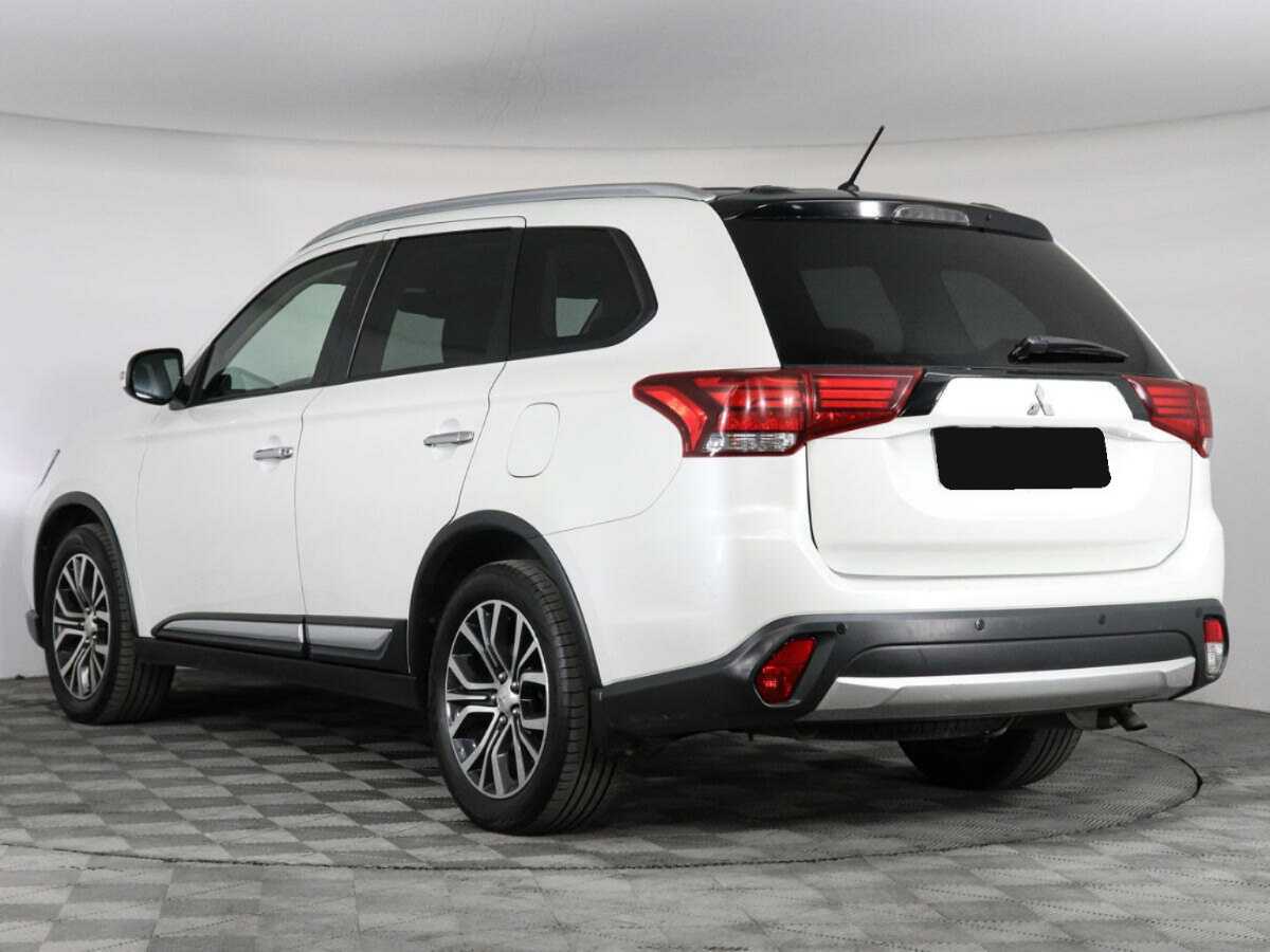 Mitsubishi Outlander 2016