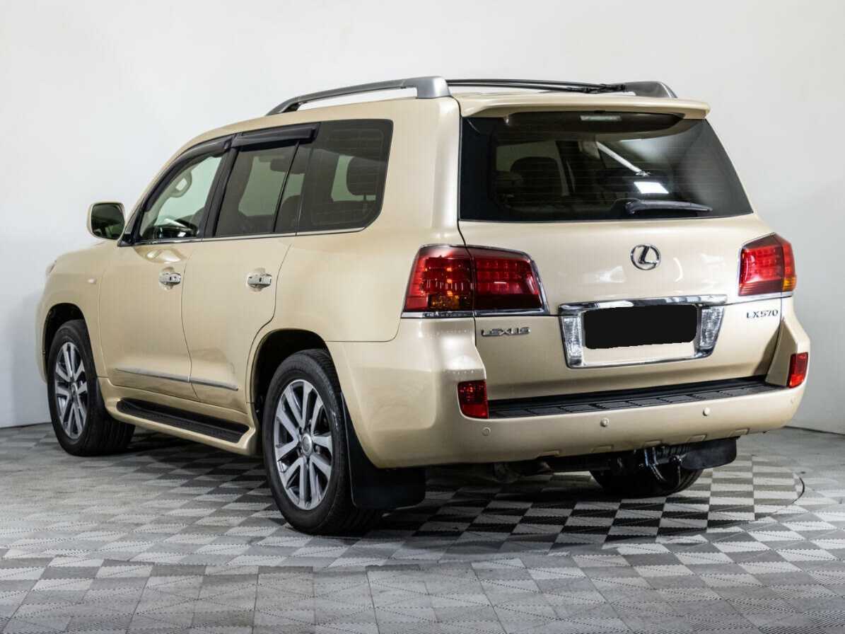 Lexus LX