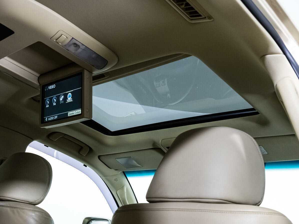 Lexus LX 2008
