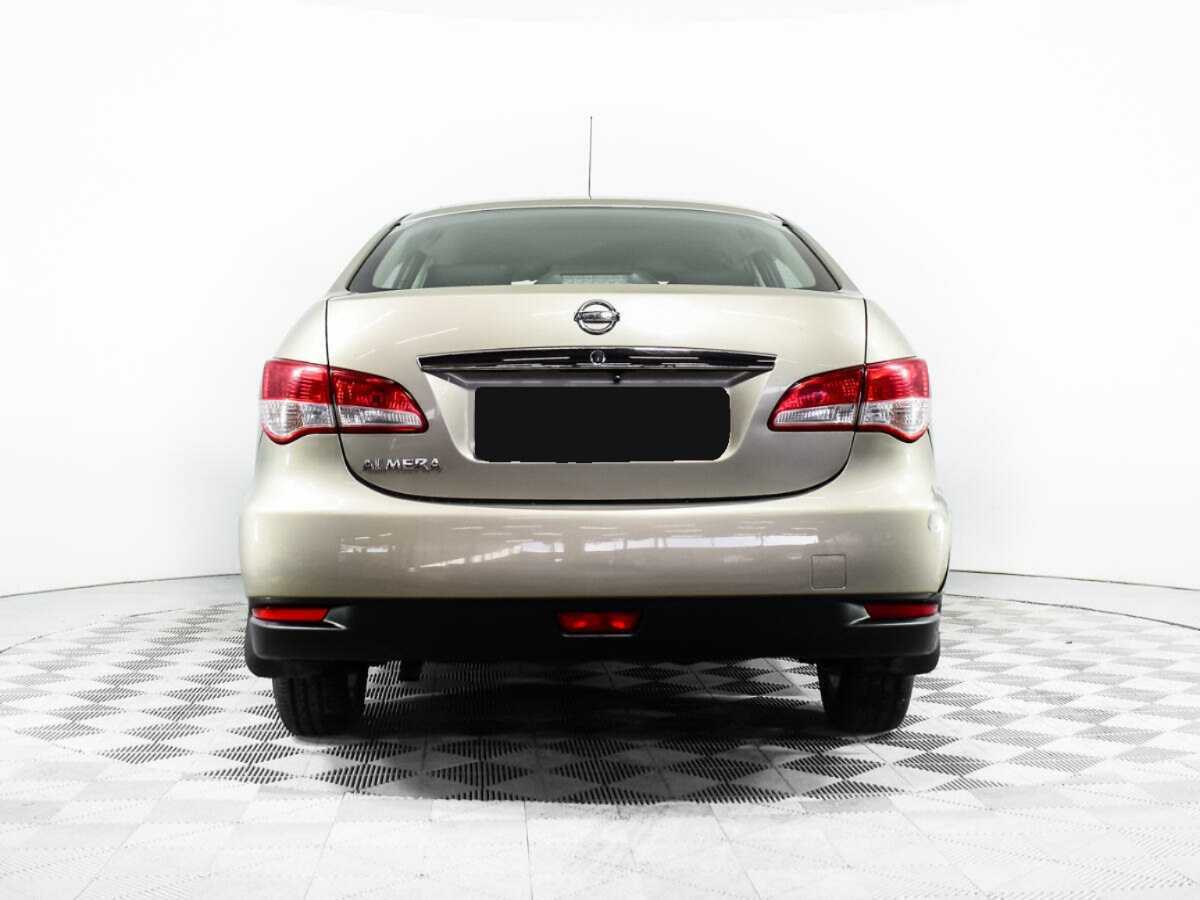 Nissan Almera