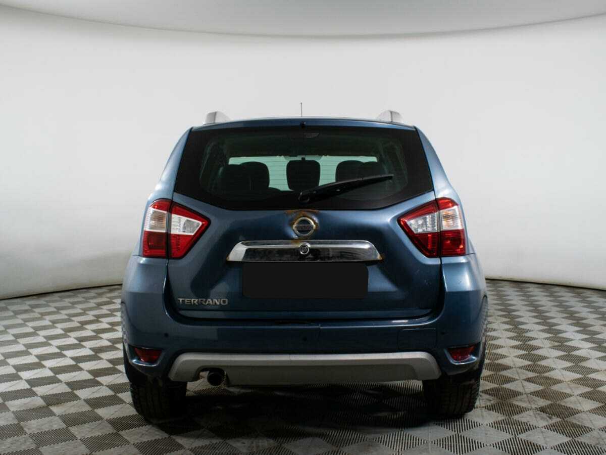 Nissan Terrano 2014