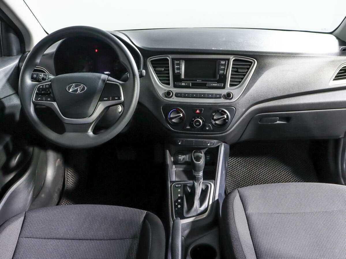 Hyundai Solaris 2021