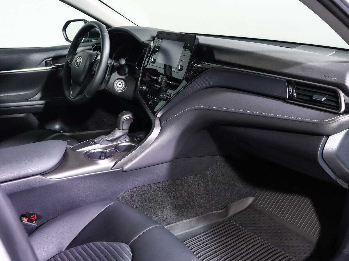 Toyota Camry 2022