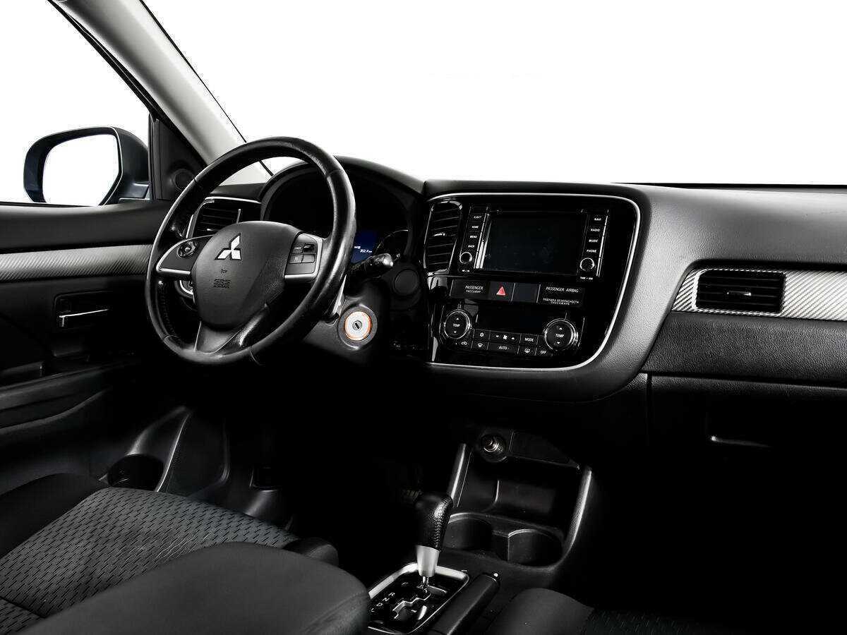 Mitsubishi Outlander 2013