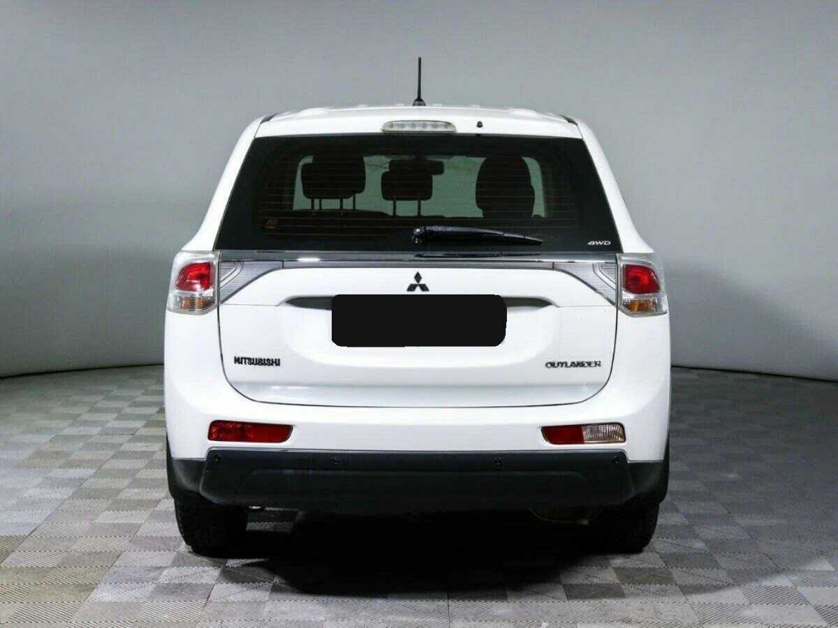 Mitsubishi Outlander 2012