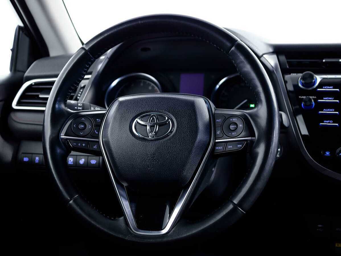 Toyota Camry 2020