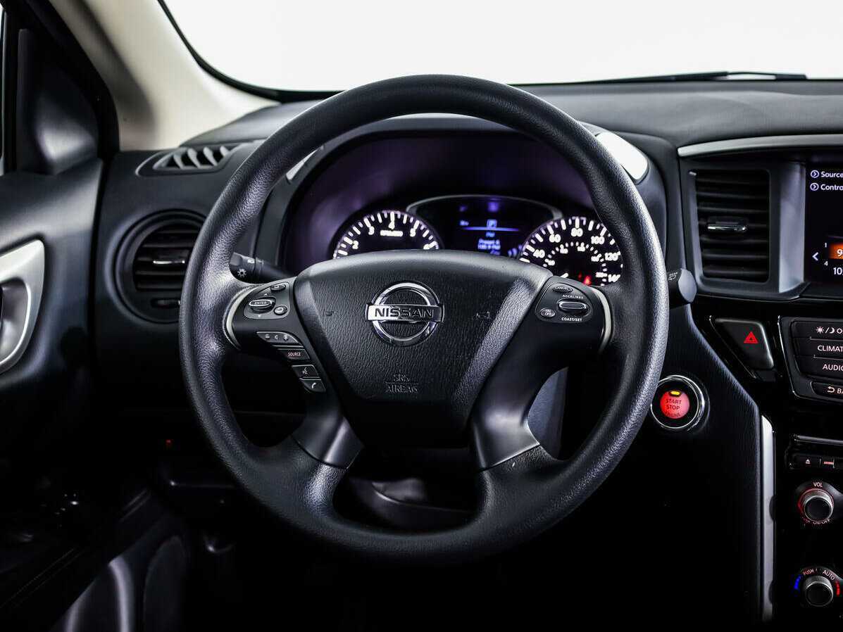 Nissan Pathfinder 2020