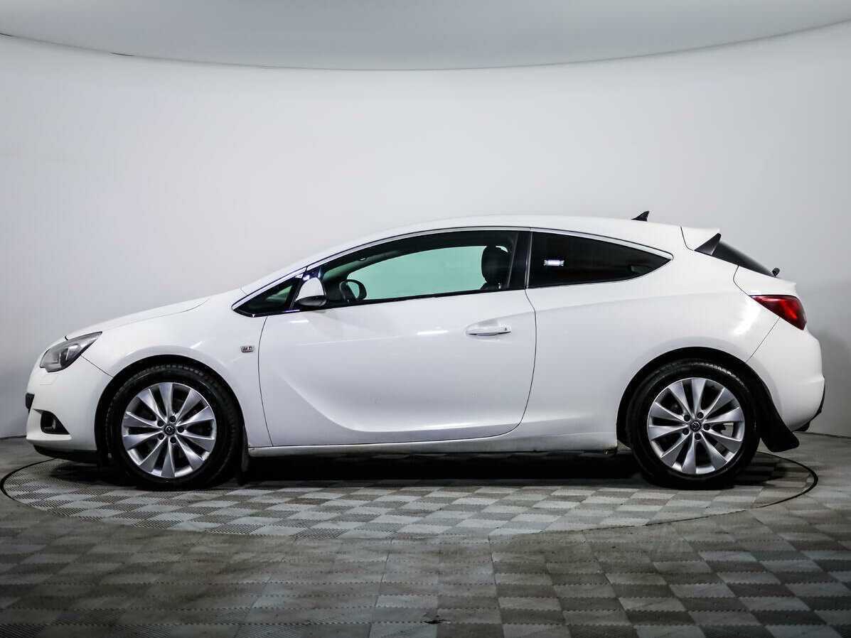 Opel Astra 2012