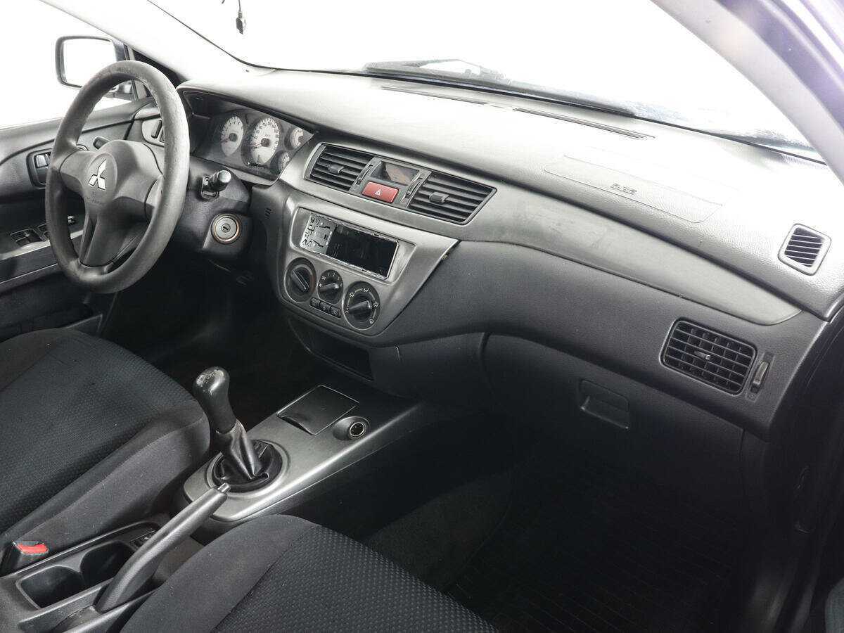 Mitsubishi Lancer