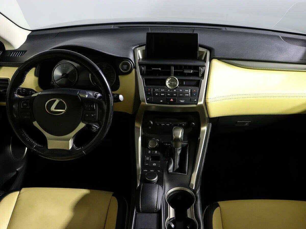Lexus NX 2015