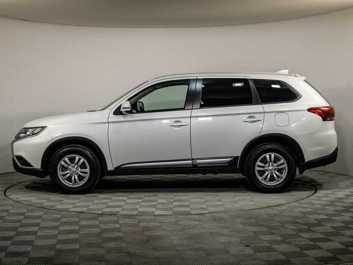 Mitsubishi Outlander 2020