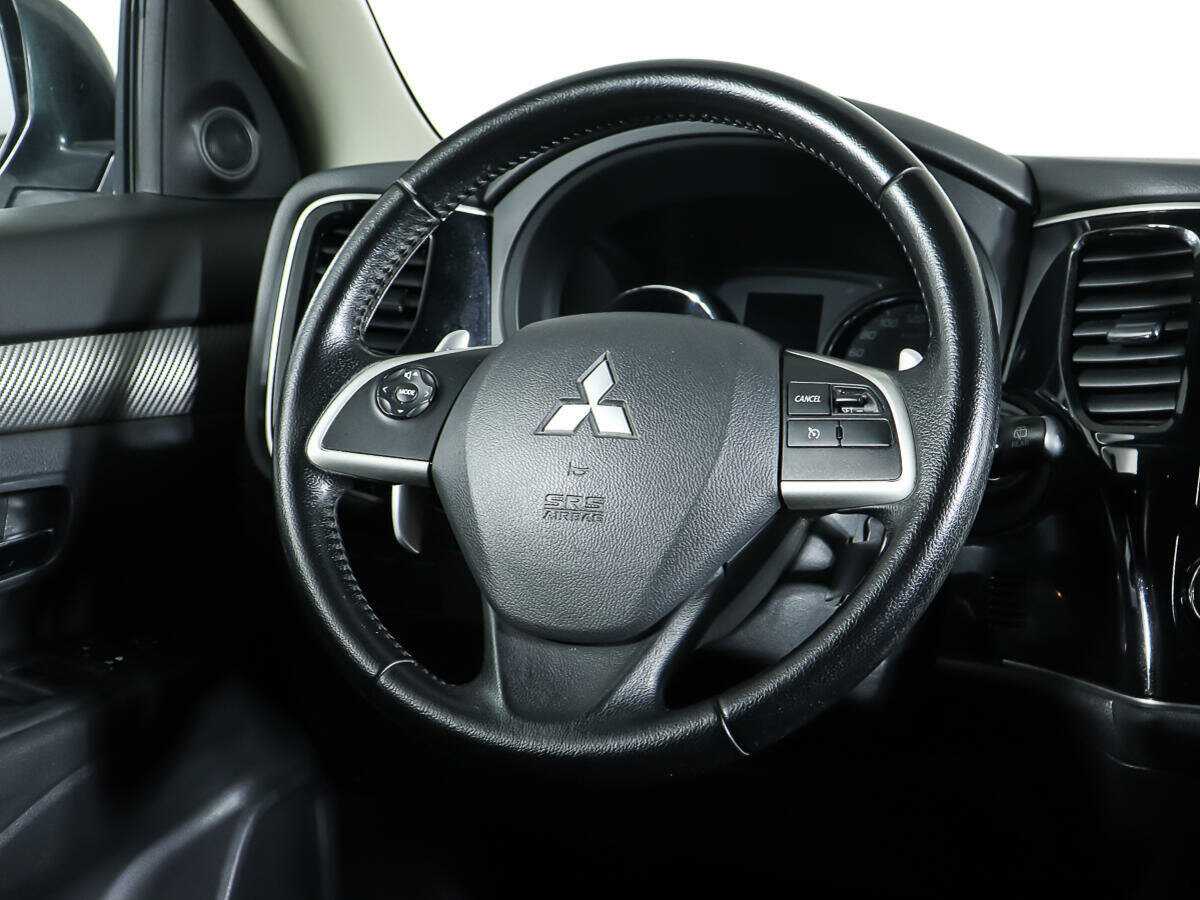 Mitsubishi Outlander 2013