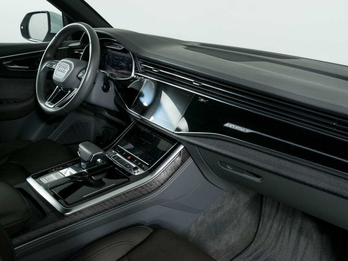 Audi Q8 2019