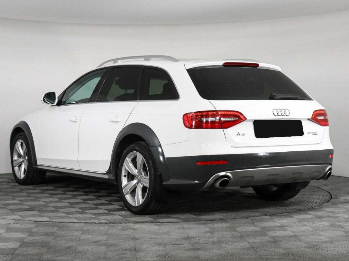 Audi A4 allroad 2012