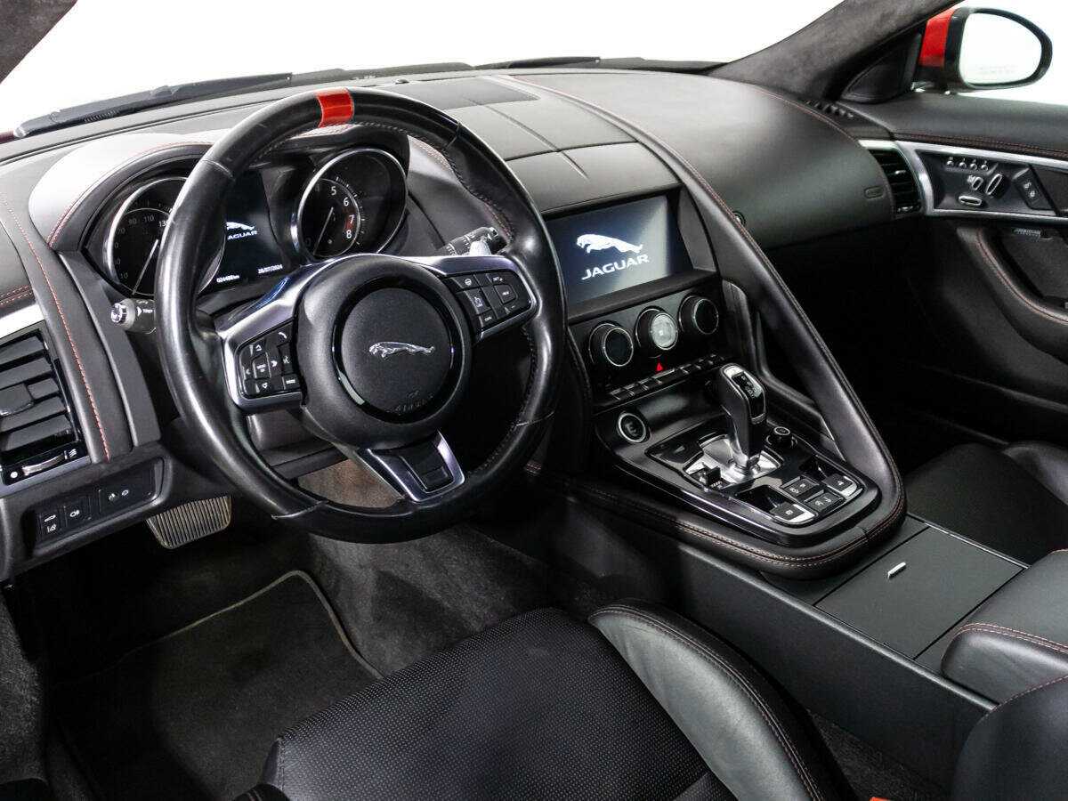 Jaguar F-Type 2019