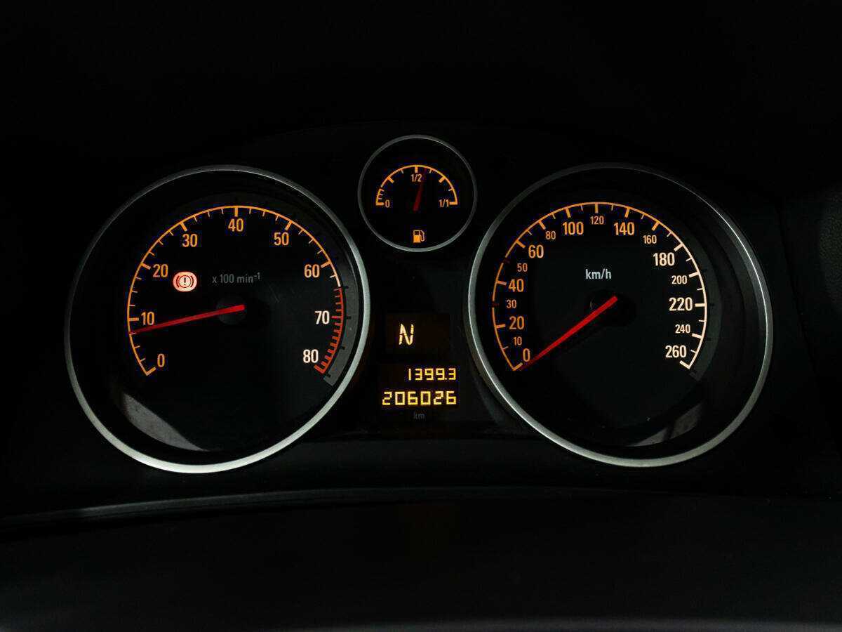 Opel Astra 2010