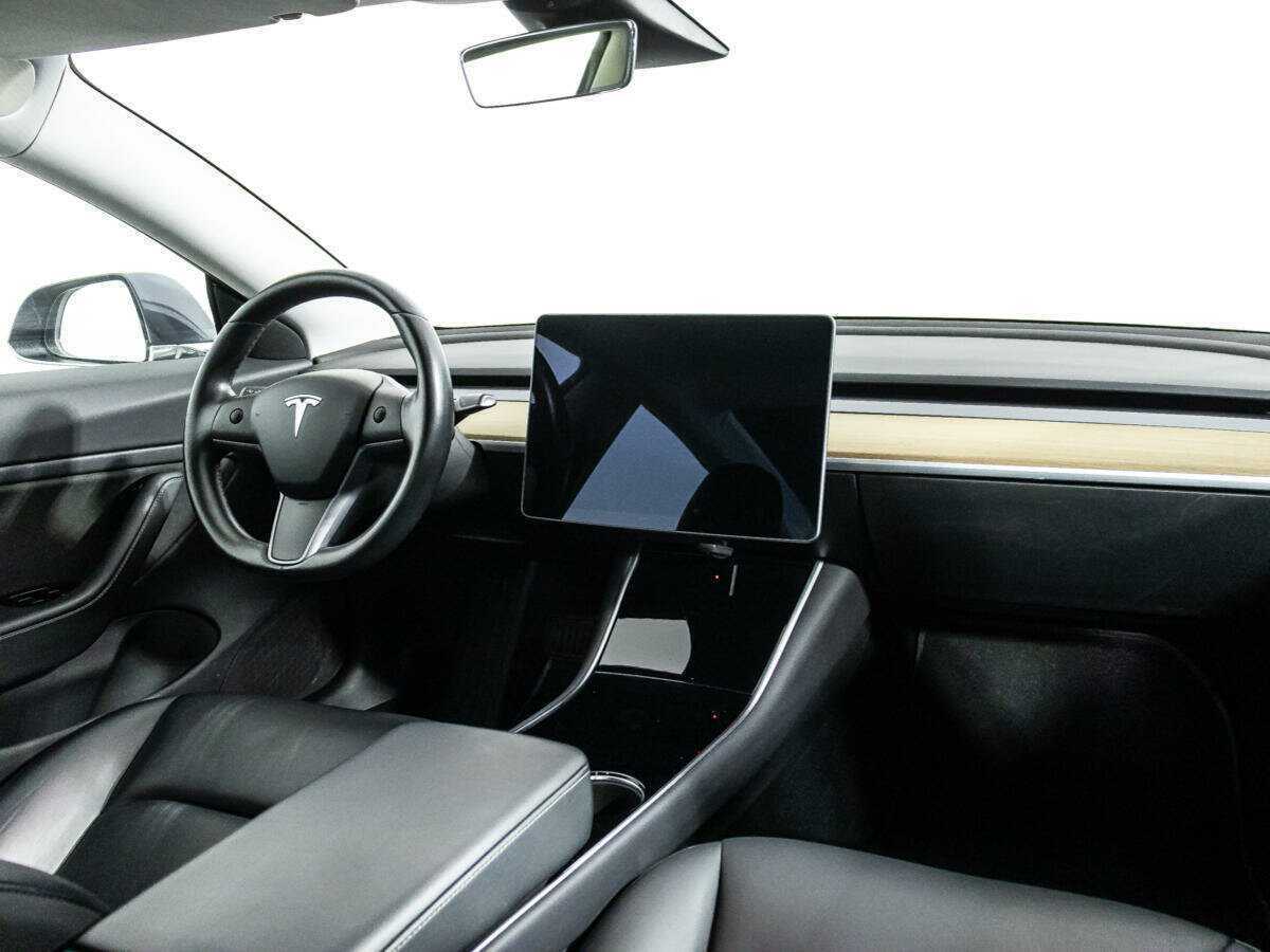 Tesla Model 3 2019