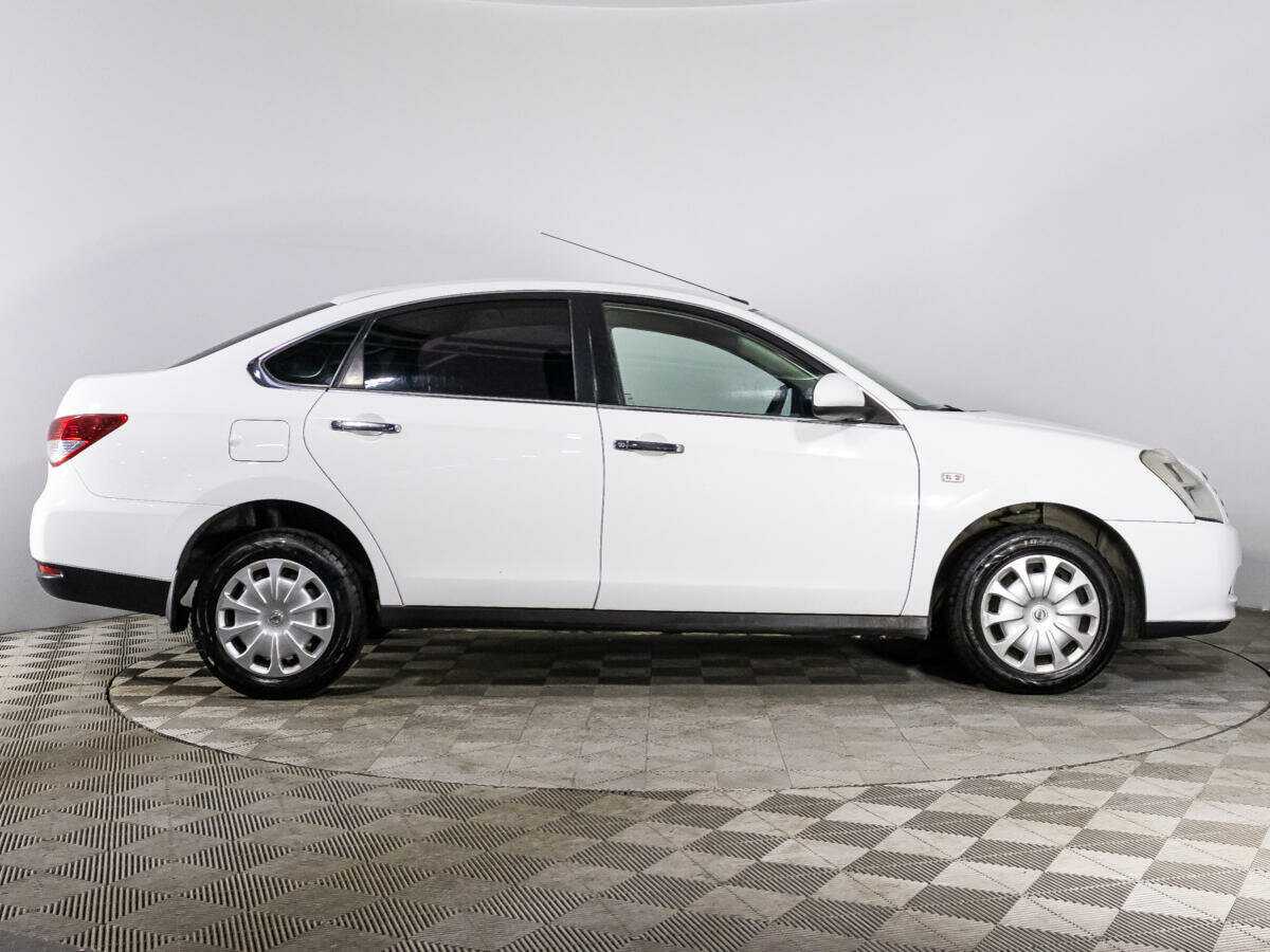 Nissan Almera