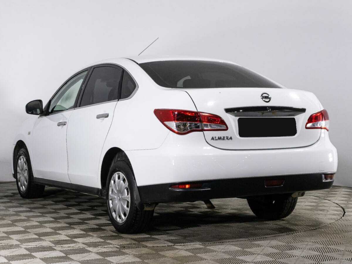 Nissan Almera