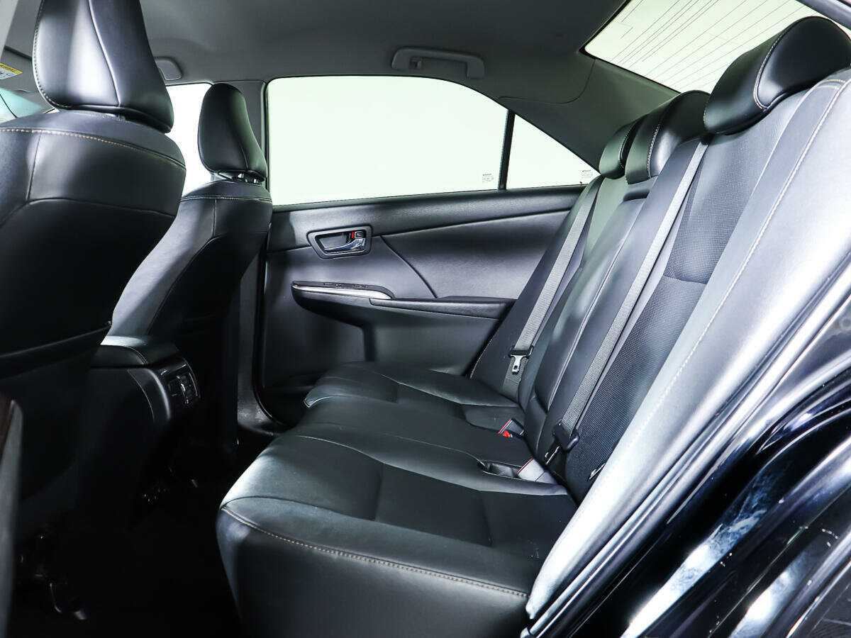 Toyota Camry 2016