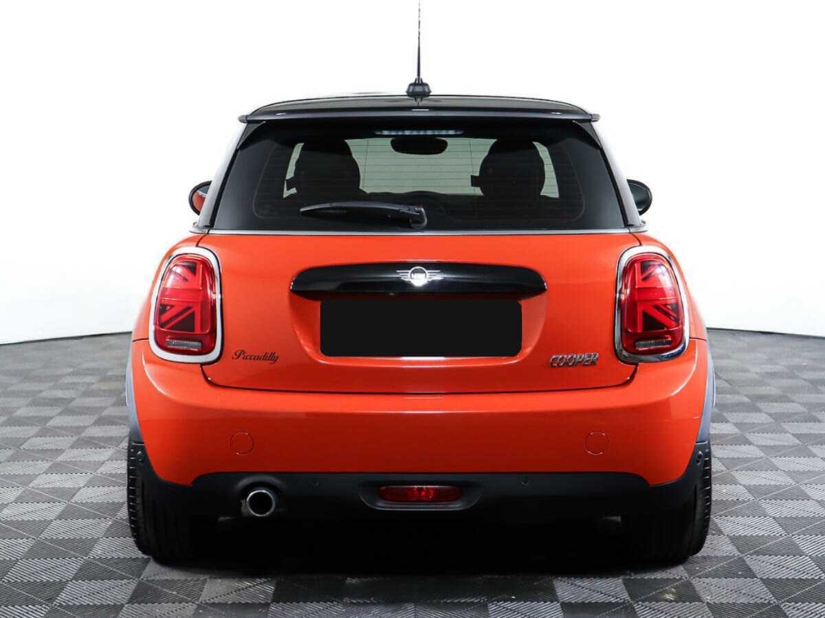 Mini Hatch