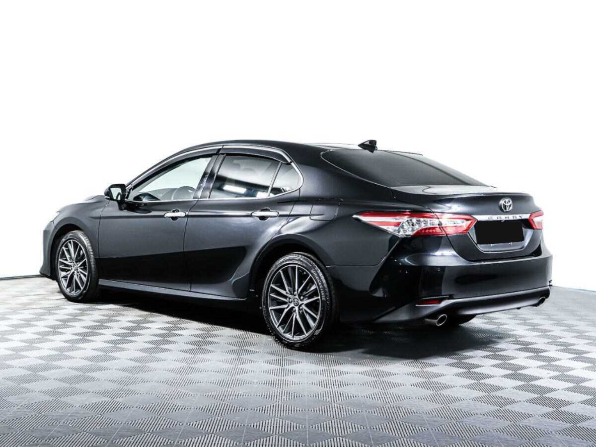 Toyota Camry 2022
