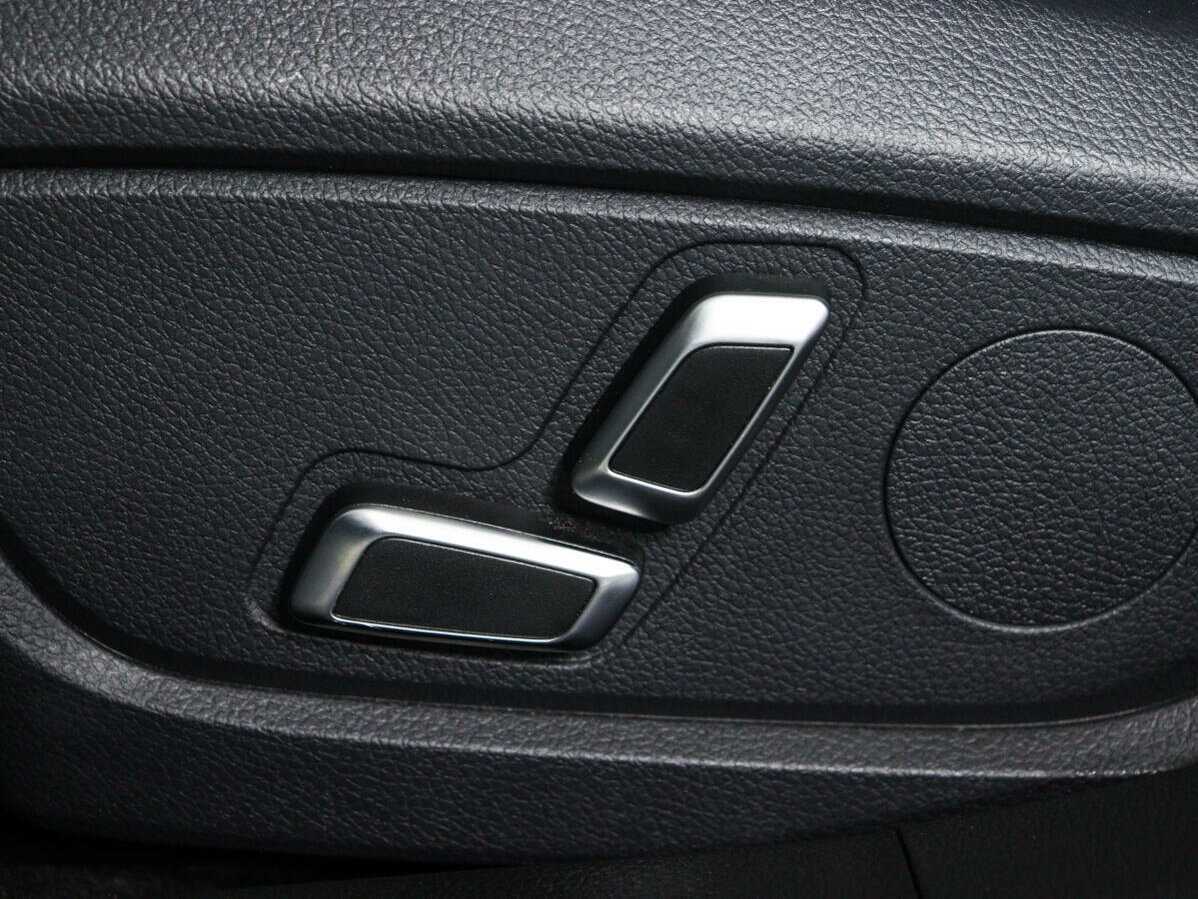 Geely Preface 2023