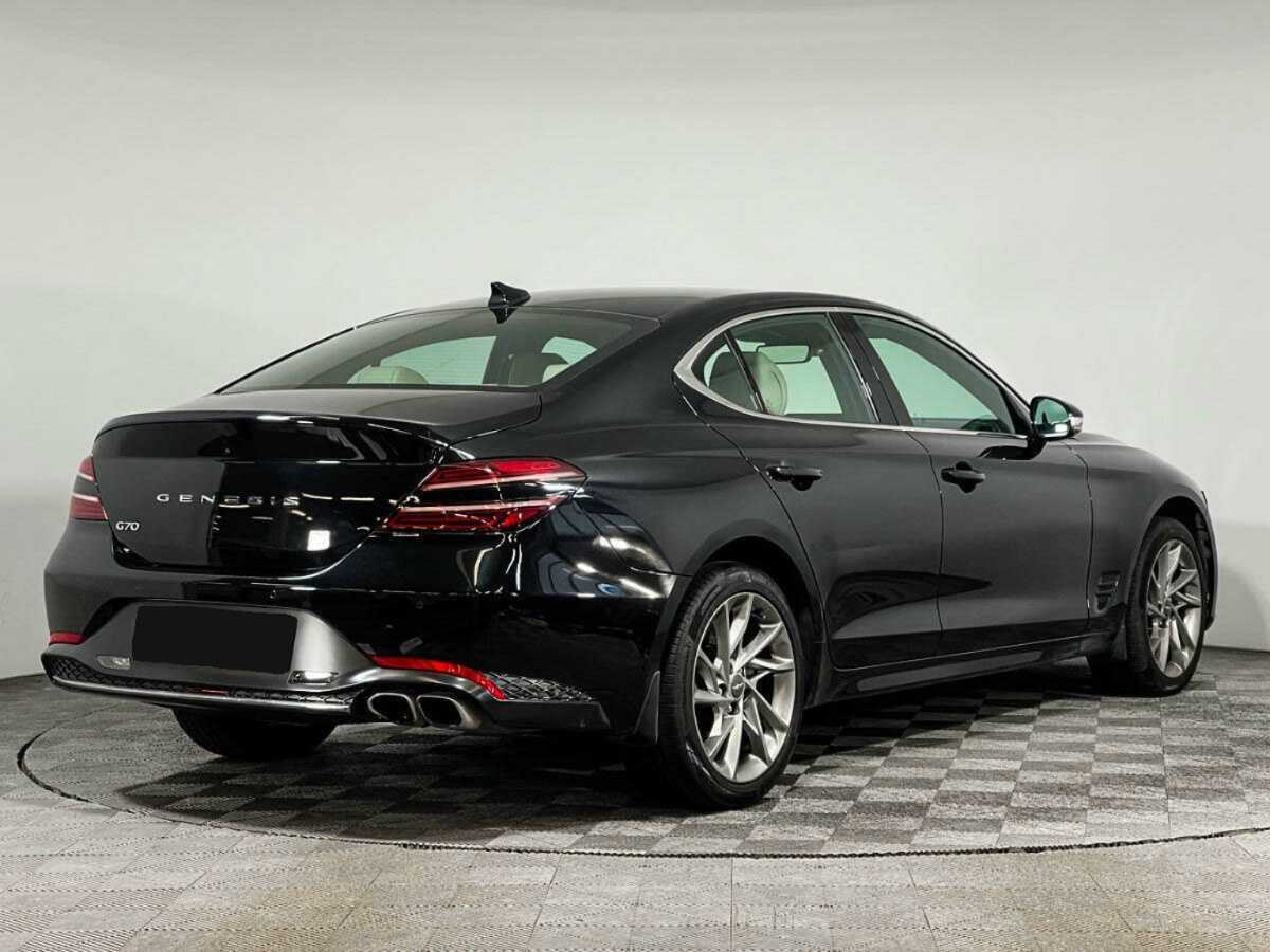 Genesis G70