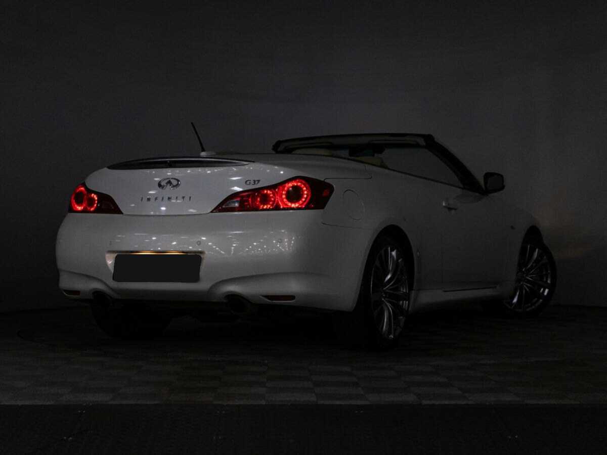 Infiniti G 2012