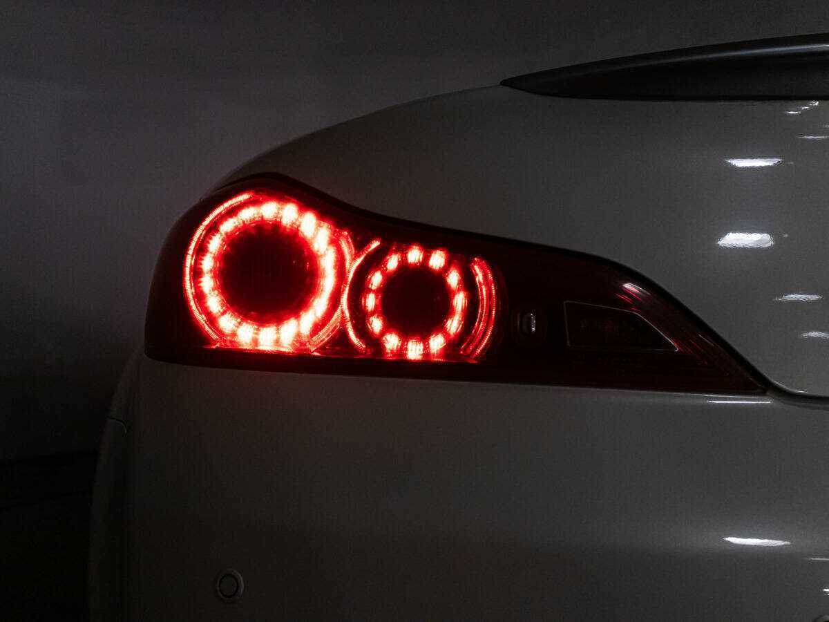 Infiniti G 2012