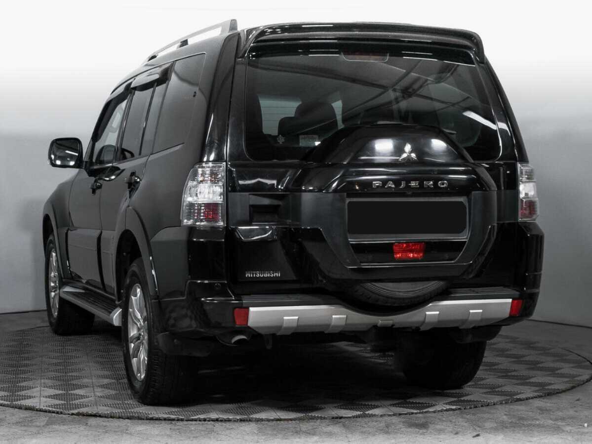 Mitsubishi Pajero 2017