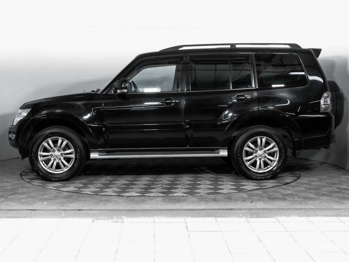 Mitsubishi Pajero 2017