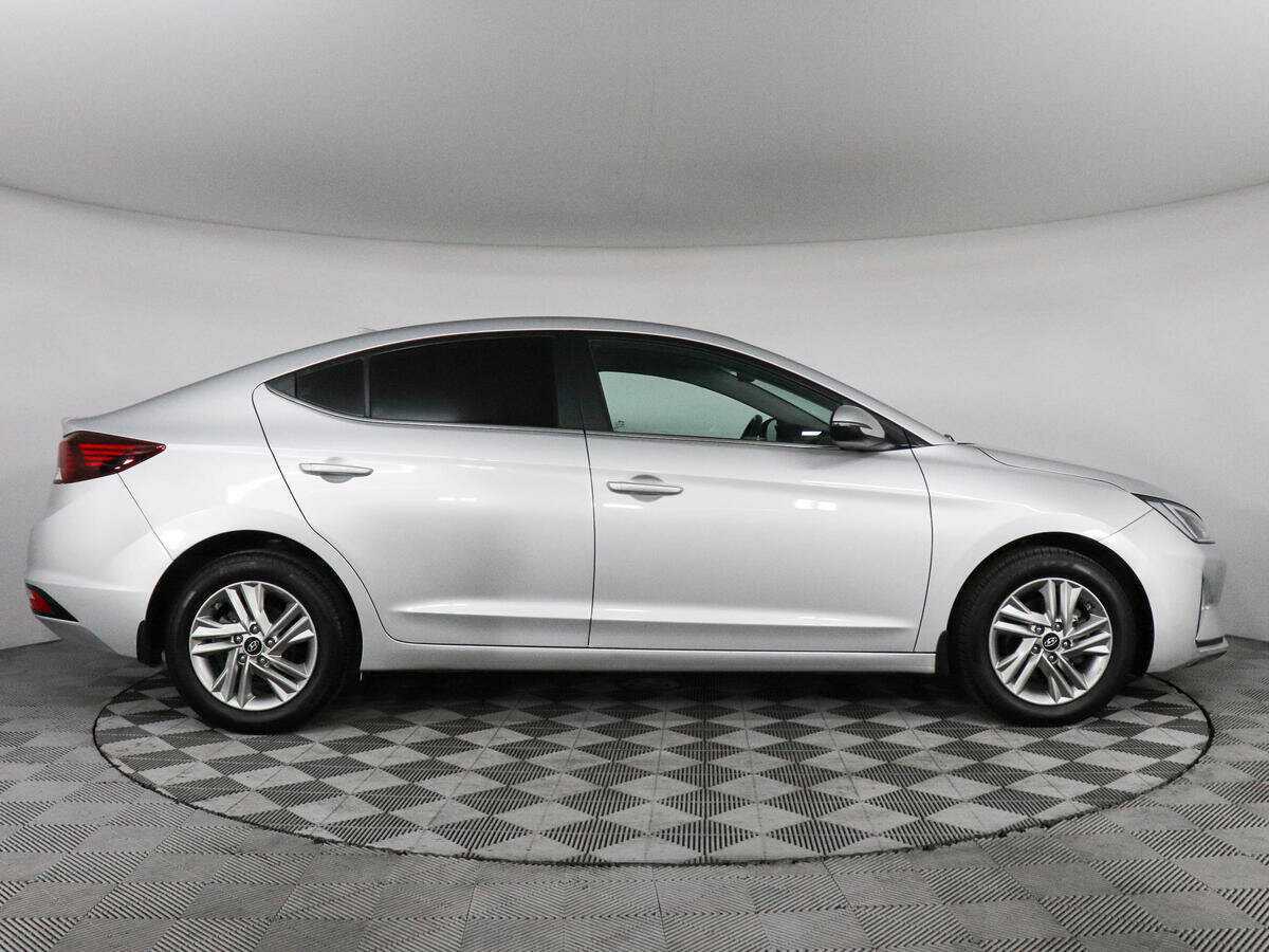 Hyundai Elantra 2019