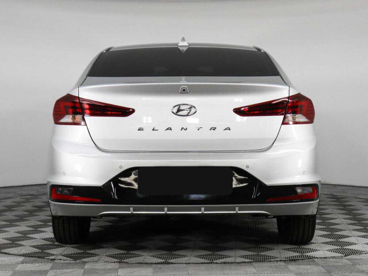 Hyundai Elantra 2019