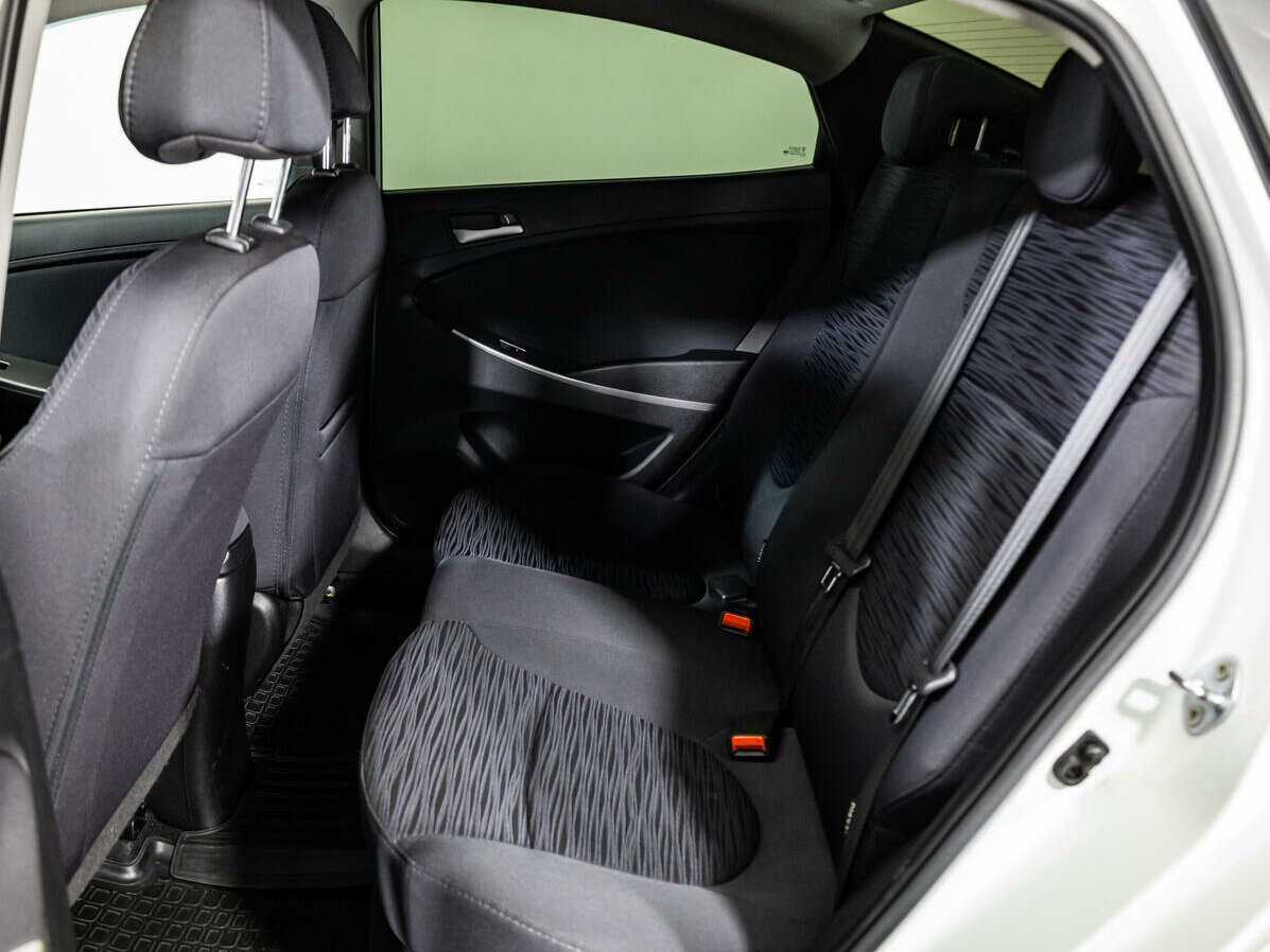 Hyundai Solaris 2016