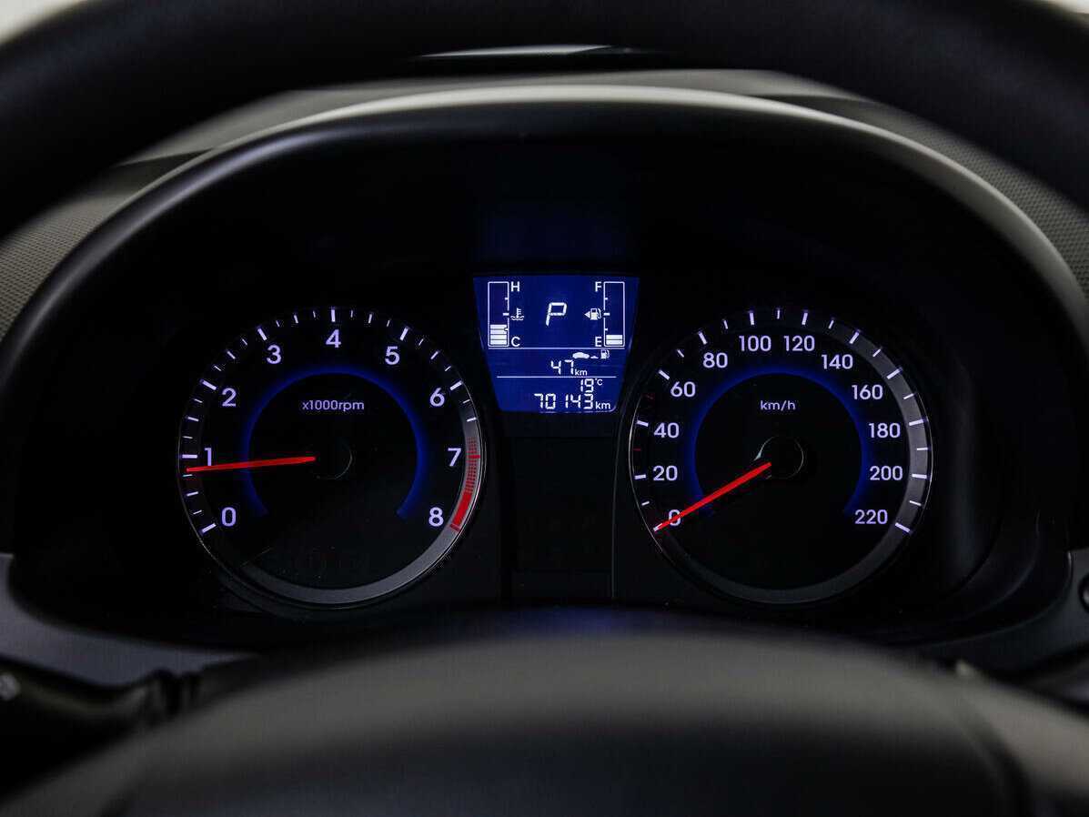 Hyundai Solaris 2016