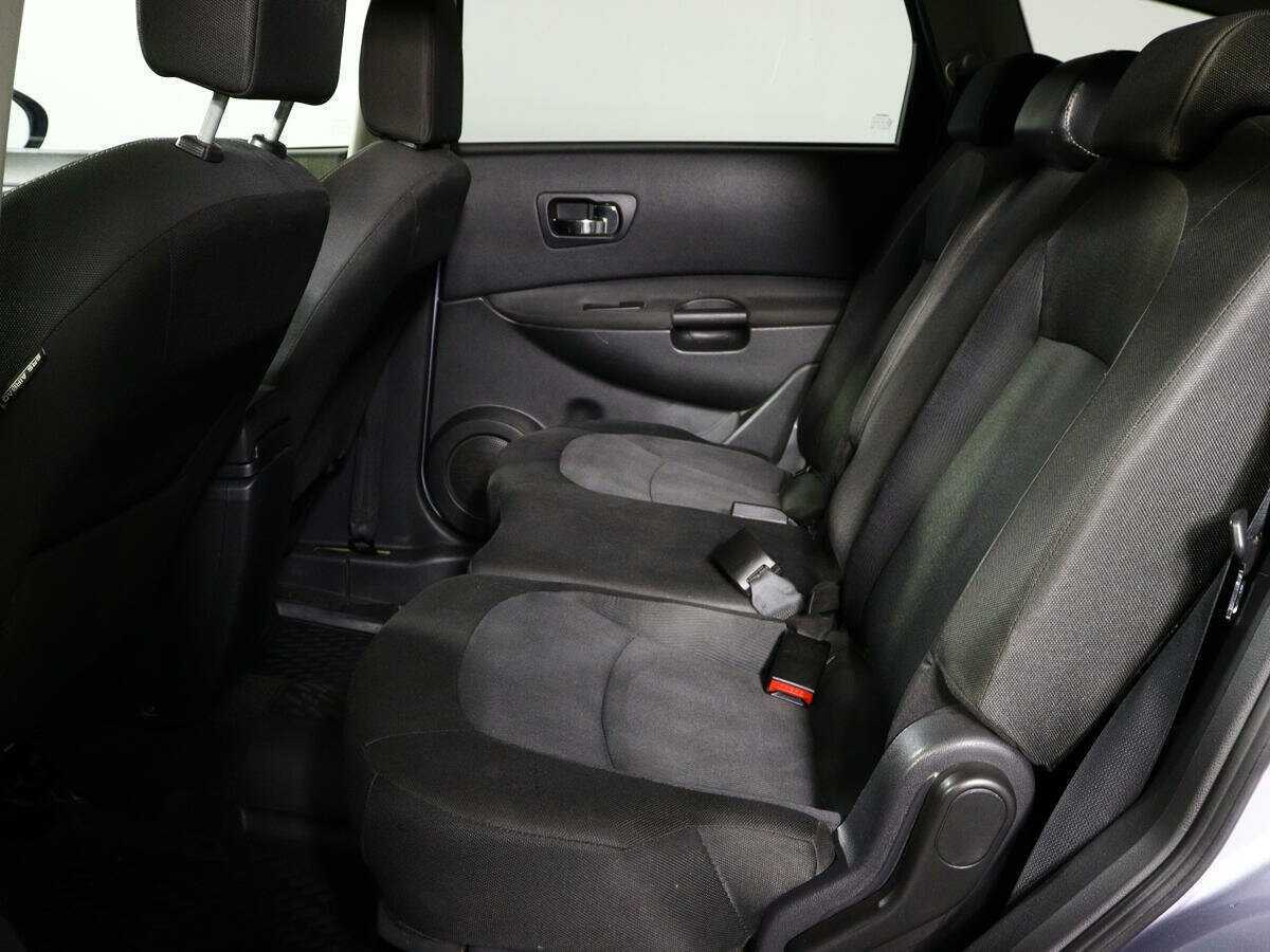 Nissan Qashqai+2